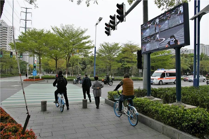 行人闖紅燈自動(dòng)識(shí)別抓拍系統(tǒng)解決方案